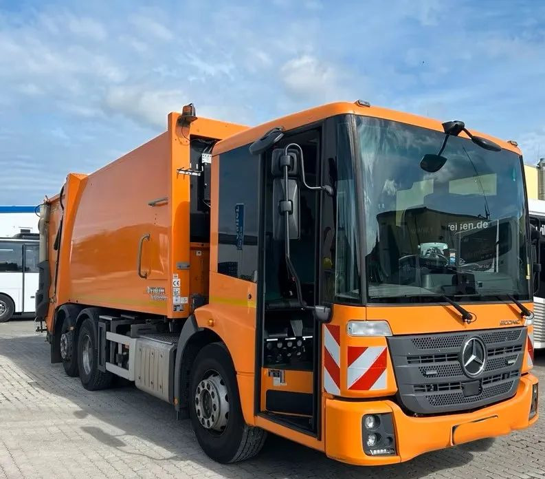Mercedes-Benz Econic 2630 L Faun Variopress Zöller / 1. właściciel / Euro6 / 6x2 / - شاحنة النفايات: صورة 1 Mercedes-Benz Econic 2630 L Faun Variopress Zöller / 1. właściciel / Euro6 / 6x2 / - شاحنة النفايات: صورة 1