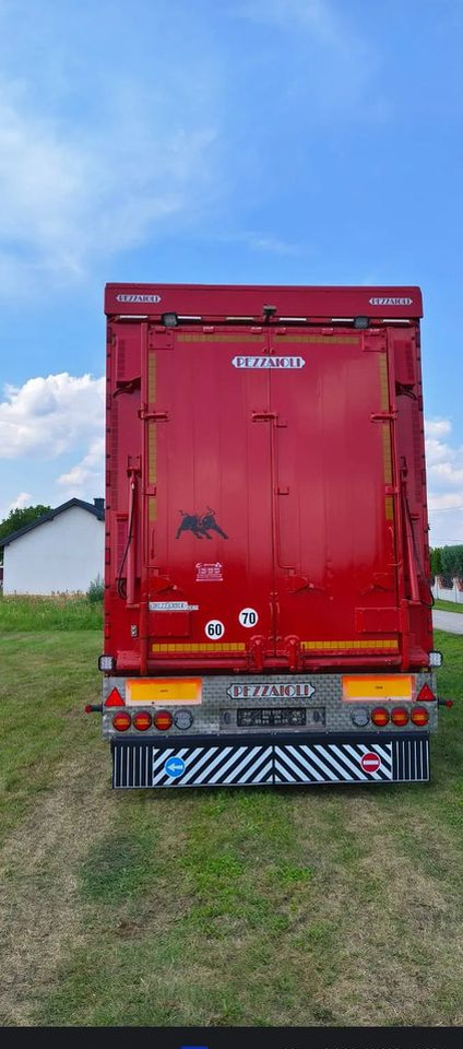 Pezzaioli RBA22 Dwuosiowa Przyczepa – 2x Bydło, 3x Trzoda – 2017r – Bezwypadkowa! - مقطورة نقل المواشي: صورة 5 Pezzaioli RBA22 Dwuosiowa Przyczepa – 2x Bydło, 3x Trzoda – 2017r – Bezwypadkowa! - مقطورة نقل المواشي: صورة 5