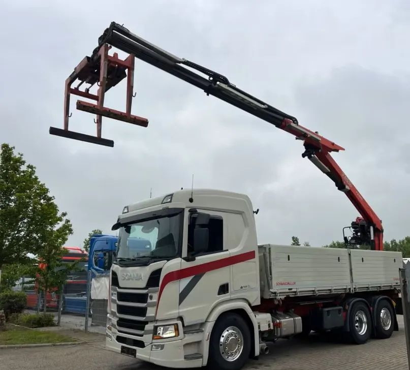 Scania R500 Baustoff / 2-stronna wywrotka Schwarzmüller /HDS Fassi F215 / Euro 6 / Napęd na tylną oś - شاحنة قلاب, شاحنة كرين: صورة 4 Scania R500 Baustoff / 2-stronna wywrotka Schwarzmüller /HDS Fassi F215 / Euro 6 / Napęd na tylną oś - شاحنة قلاب, شاحنة كرين: صورة 4