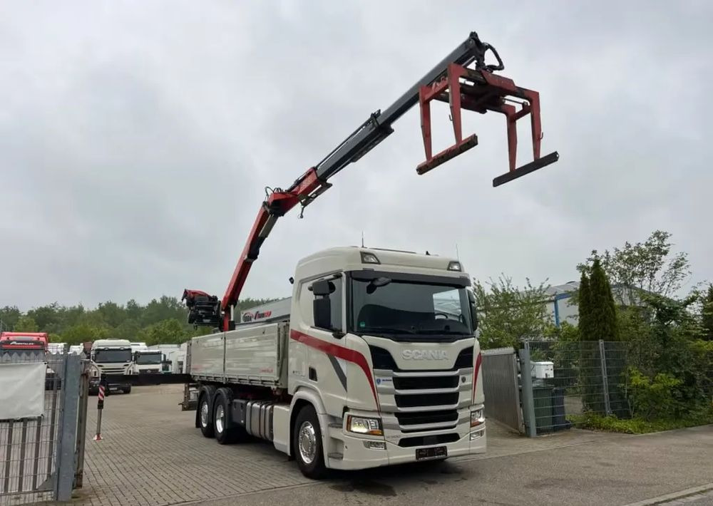 Scania R500 Baustoff / 2-stronna wywrotka Schwarzmüller /HDS Fassi F215 / Euro 6 / Napęd na tylną oś - شاحنة قلاب, شاحنة كرين: صورة 5 Scania R500 Baustoff / 2-stronna wywrotka Schwarzmüller /HDS Fassi F215 / Euro 6 / Napęd na tylną oś - شاحنة قلاب, شاحنة كرين: صورة 5