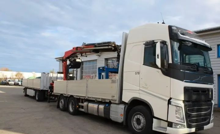 Volvo FH500 6x2 | Platforma z HDS Fassi F215A7 - Sterowanie radiowe | Euro 6 | Automatyczna skrzynia | 390 000 km - آليات: صورة 1 Volvo FH500 6x2 | Platforma z HDS Fassi F215A7 - Sterowanie radiowe | Euro 6 | Automatyczna skrzynia | 390 000 km - آليات: صورة 1