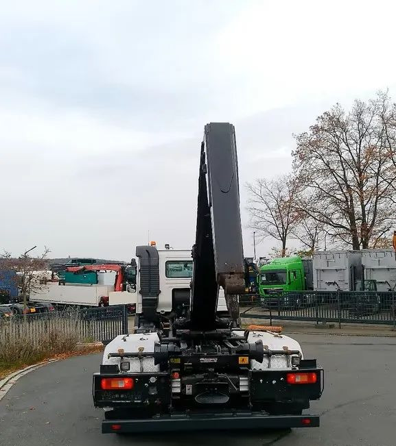 Volvo FM 410 • 6x2 • Meiller z systemem HDS (roll-off) • Euro 6 • Przebieg 251235 km • - شاحنة ذات خطاف: صورة 5 Volvo FM 410 • 6x2 • Meiller z systemem HDS (roll-off) • Euro 6 • Przebieg 251235 km • - شاحنة ذات خطاف: صورة 5