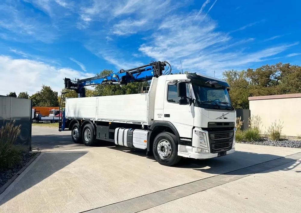 Volvo FM420 6x2 z zabudową budowlaną  / oś podnoszona i skrętna / HDS Atlas / Euro 6 / 238 000 km - شاحنات مسطحة, شاحنة كرين: صورة 2 Volvo FM420 6x2 z zabudową budowlaną  / oś podnoszona i skrętna / HDS Atlas / Euro 6 / 238 000 km - شاحنات مسطحة, شاحنة كرين: صورة 2