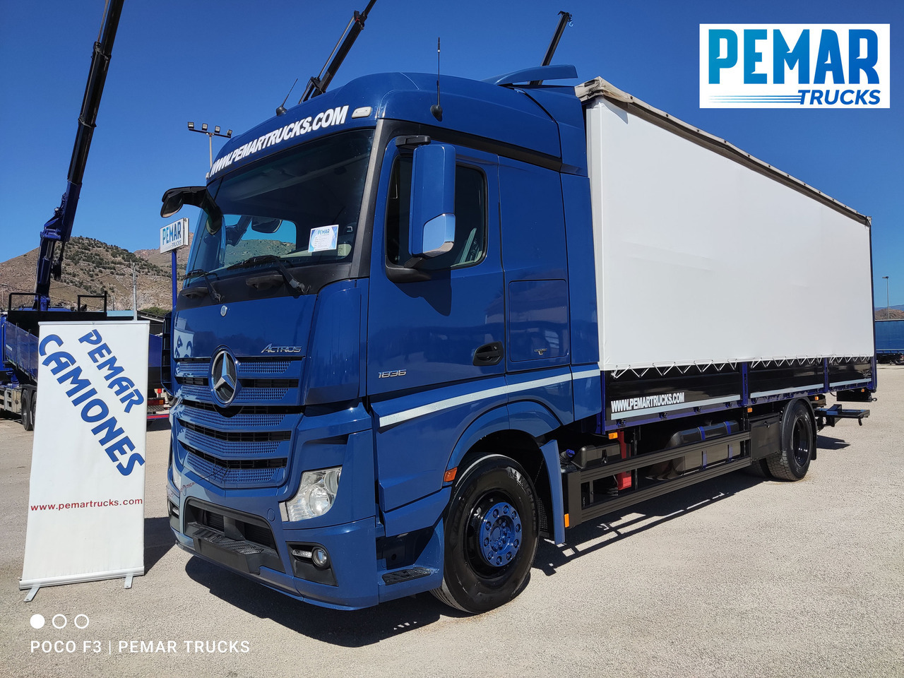 MERCEDES-BENZ ACTROS 1836 SEMITAUTLINER 18T - شاحنة ستارة: صورة 1 MERCEDES-BENZ ACTROS 1836 SEMITAUTLINER 18T - شاحنة ستارة: صورة 1
