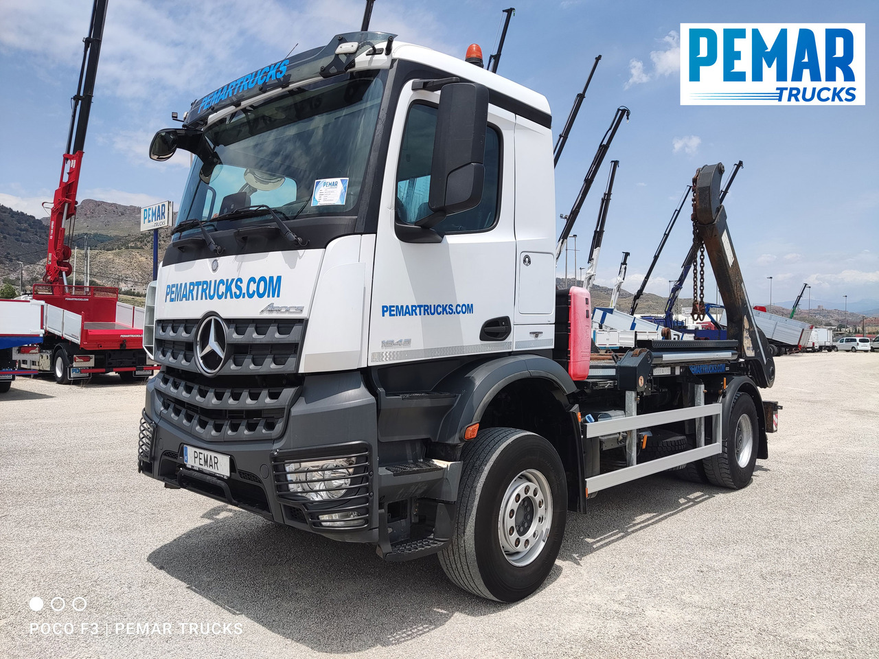 MERCEDES-BENZ AROCS 1845 PORTACONTENEDOR CADENA - شاحنة نقل المخلفات: صورة 2 MERCEDES-BENZ AROCS 1845 PORTACONTENEDOR CADENA - شاحنة نقل المخلفات: صورة 2