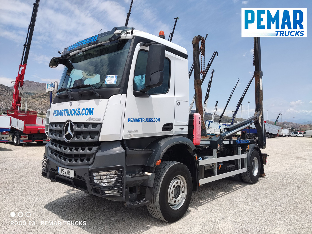 MERCEDES-BENZ AROCS 1845 PORTACONTENEDOR CADENA - شاحنة نقل المخلفات: صورة 1 MERCEDES-BENZ AROCS 1845 PORTACONTENEDOR CADENA - شاحنة نقل المخلفات: صورة 1