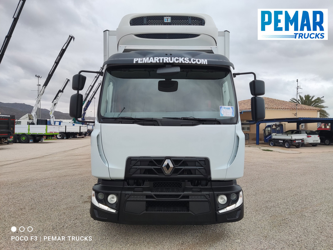 RENAULT MIDLUM D16 240 EURO 6 - شاحنة الفريزر: صورة 2 RENAULT MIDLUM D16 240 EURO 6 - شاحنة الفريزر: صورة 2