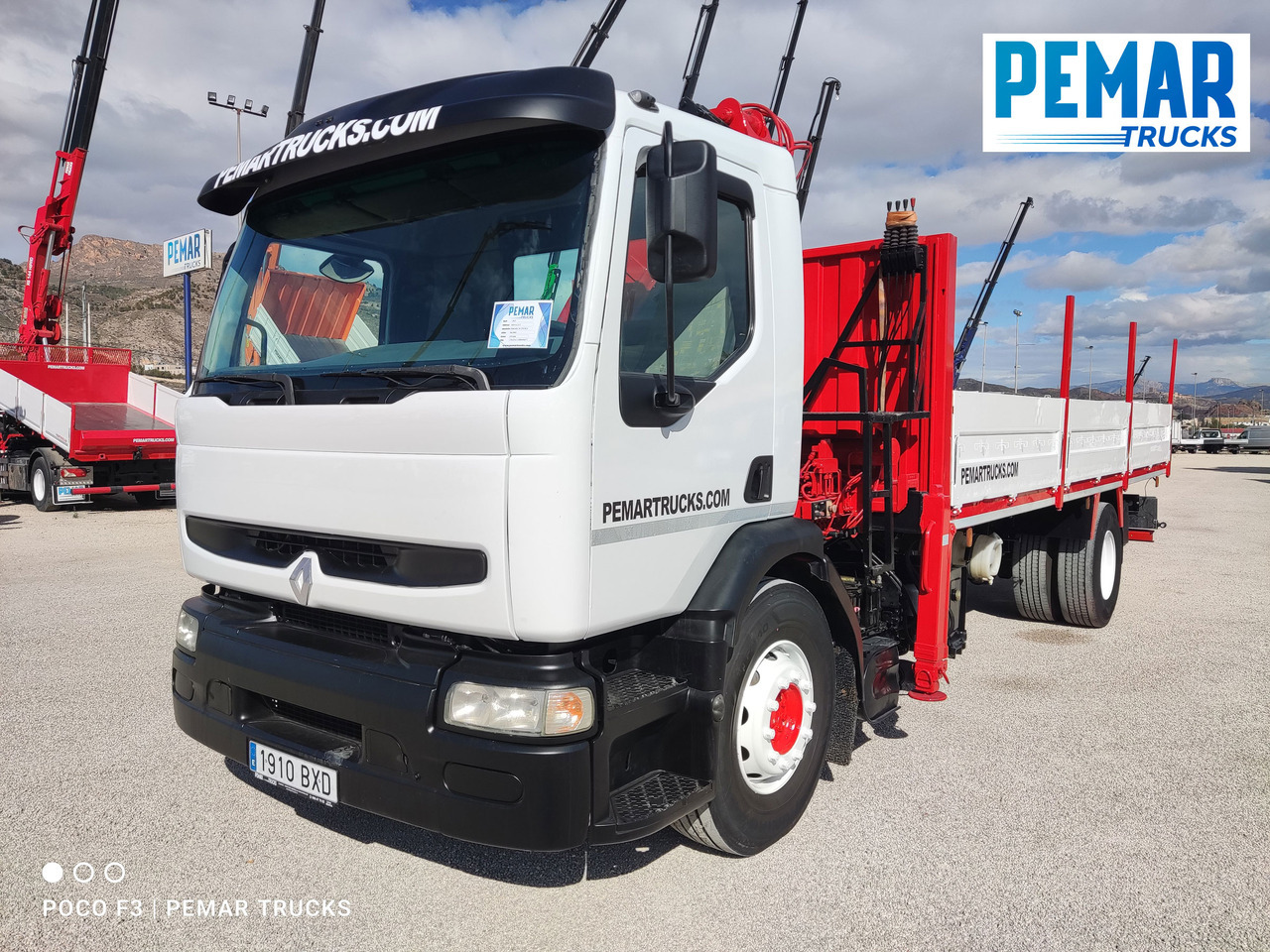 RENAULT PREMIUM 270 DCI GRUA CAJA FIJA - شاحنة كرين: صورة 2 RENAULT PREMIUM 270 DCI GRUA CAJA FIJA - شاحنة كرين: صورة 2