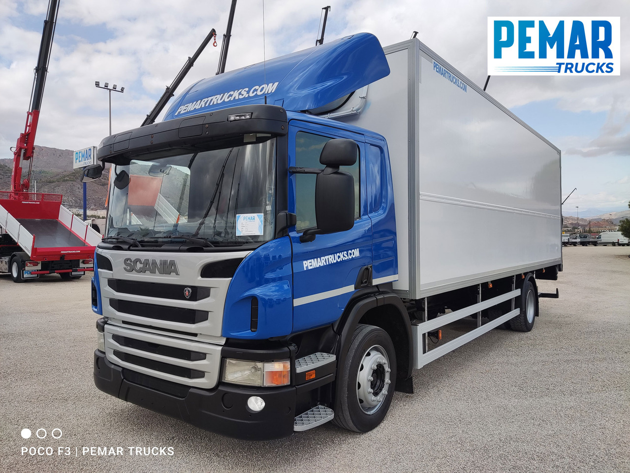 SCANIA P 230 CAJA CERRADA 16.5T - شاحنة مقفلة: صورة 1 SCANIA P 230 CAJA CERRADA 16.5T - شاحنة مقفلة: صورة 1