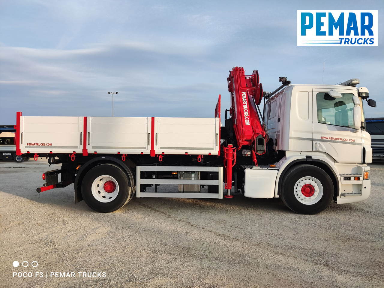 SCANIA P 280 GRUA BASCULANTE 18T EURO 6 - شاحنة كرين: صورة 4 SCANIA P 280 GRUA BASCULANTE 18T EURO 6 - شاحنة كرين: صورة 4