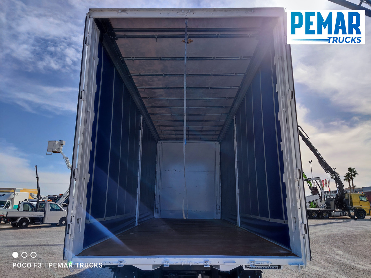 SCANIA R 500 6X2 TAUTLINER CAJA INTERCAMBIABLE SCANIA R 500 6X2 TAUTLINER CAJA INTERCAMBIABLE: صورة 10 SCANIA R 500 6X2 TAUTLINER CAJA INTERCAMBIABLE SCANIA R 500 6X2 TAUTLINER CAJA INTERCAMBIABLE: صورة 10