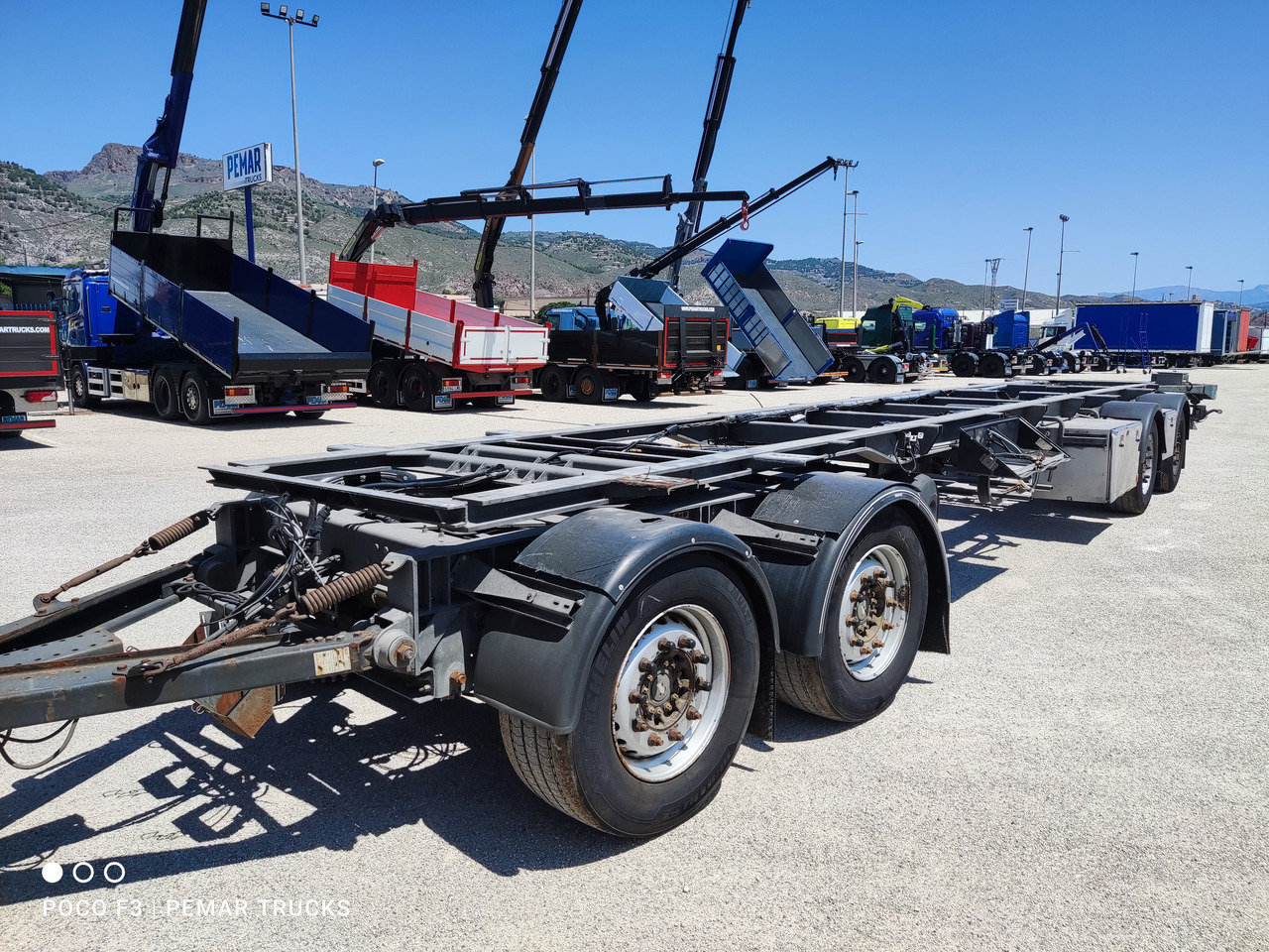 SCHMITZ CARGOBULL KO36 CHASIS MEGATRAILER 4 ejes - مقطورة هيكل: صورة 1 SCHMITZ CARGOBULL KO36 CHASIS MEGATRAILER 4 ejes - مقطورة هيكل: صورة 1