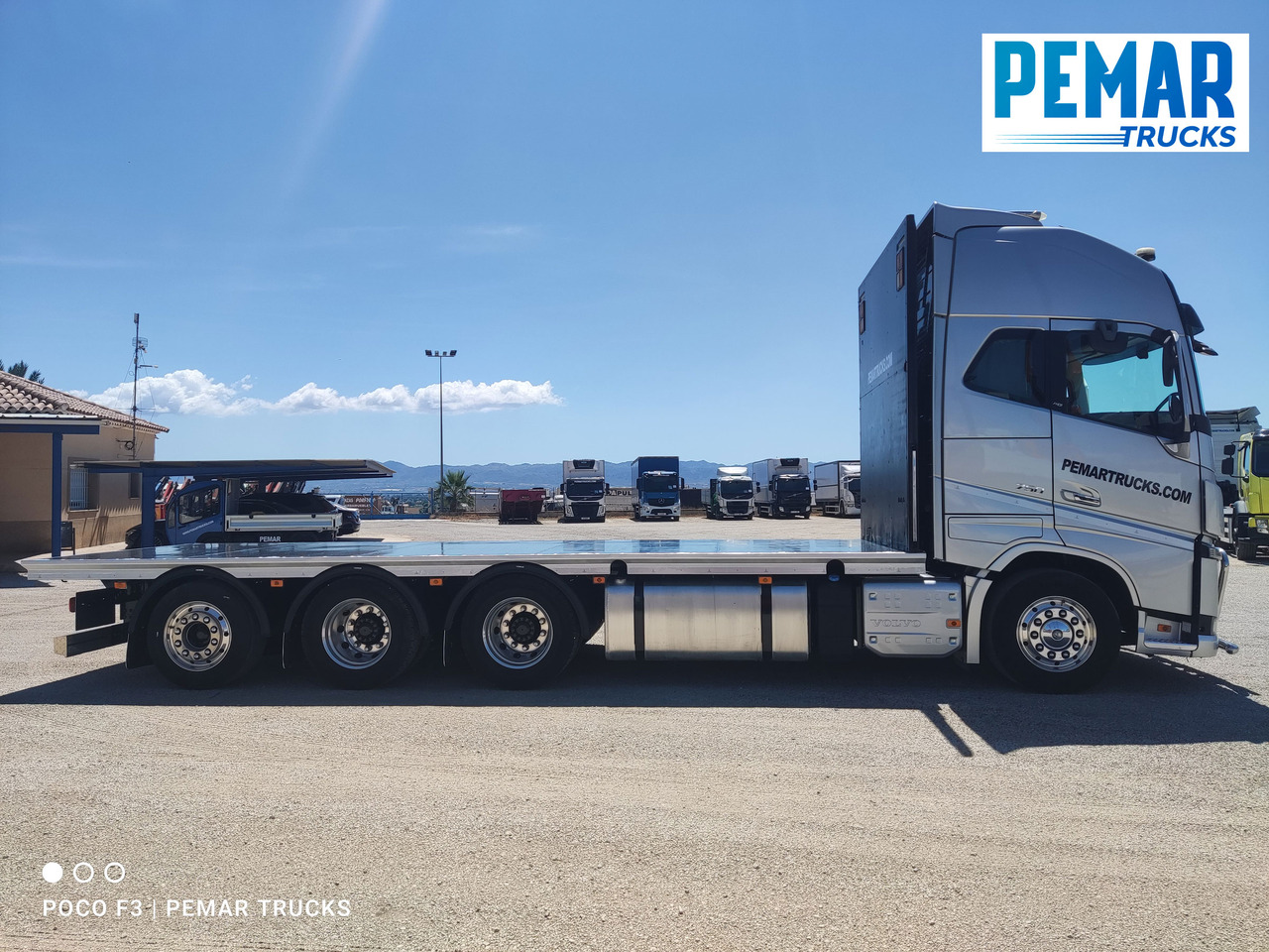 VOLVO FH16 750 8X4 PLATAFORMA CAJA ABIERTA - شاحنات مسطحة: صورة 4 VOLVO FH16 750 8X4 PLATAFORMA CAJA ABIERTA - شاحنات مسطحة: صورة 4
