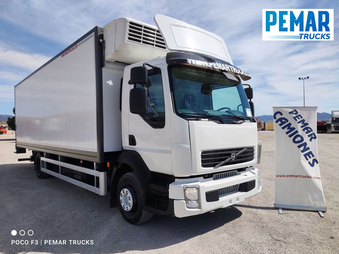 VOLVO FL 240 FRIGORIFICO 14T - شاحنة الفريزر: صورة 3 VOLVO FL 240 FRIGORIFICO 14T - شاحنة الفريزر: صورة 3