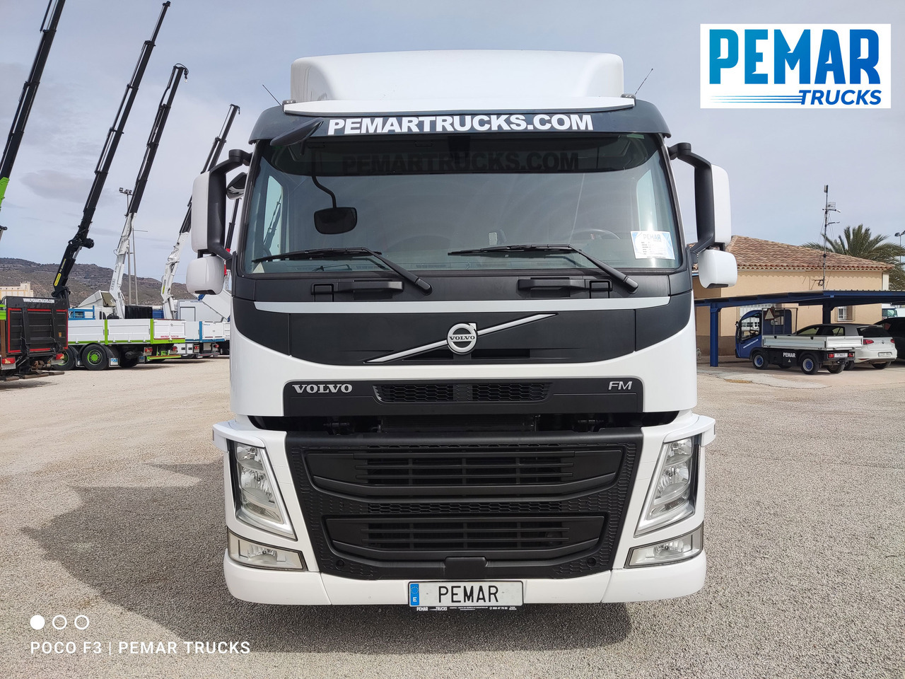 VOLVO FM 330 4X2 GRUA CAJA FIJA - شاحنات مسطحة, شاحنة كرين: صورة 3 VOLVO FM 330 4X2 GRUA CAJA FIJA - شاحنات مسطحة, شاحنة كرين: صورة 3