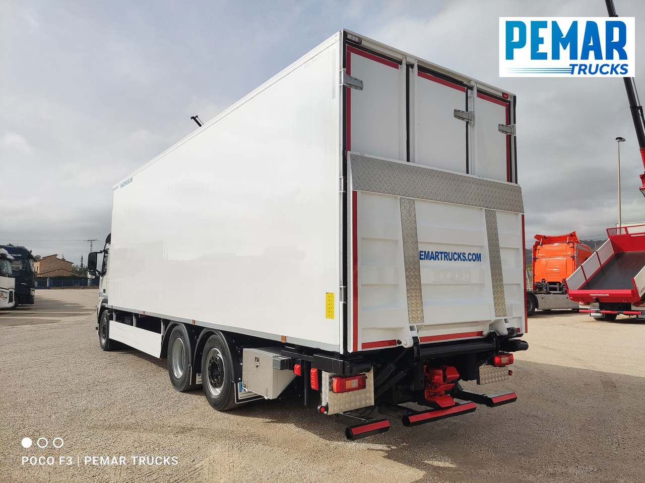شاحنة الفريزر VOLVO FM 410 6X2 FRIGORIFICO: صورة 7