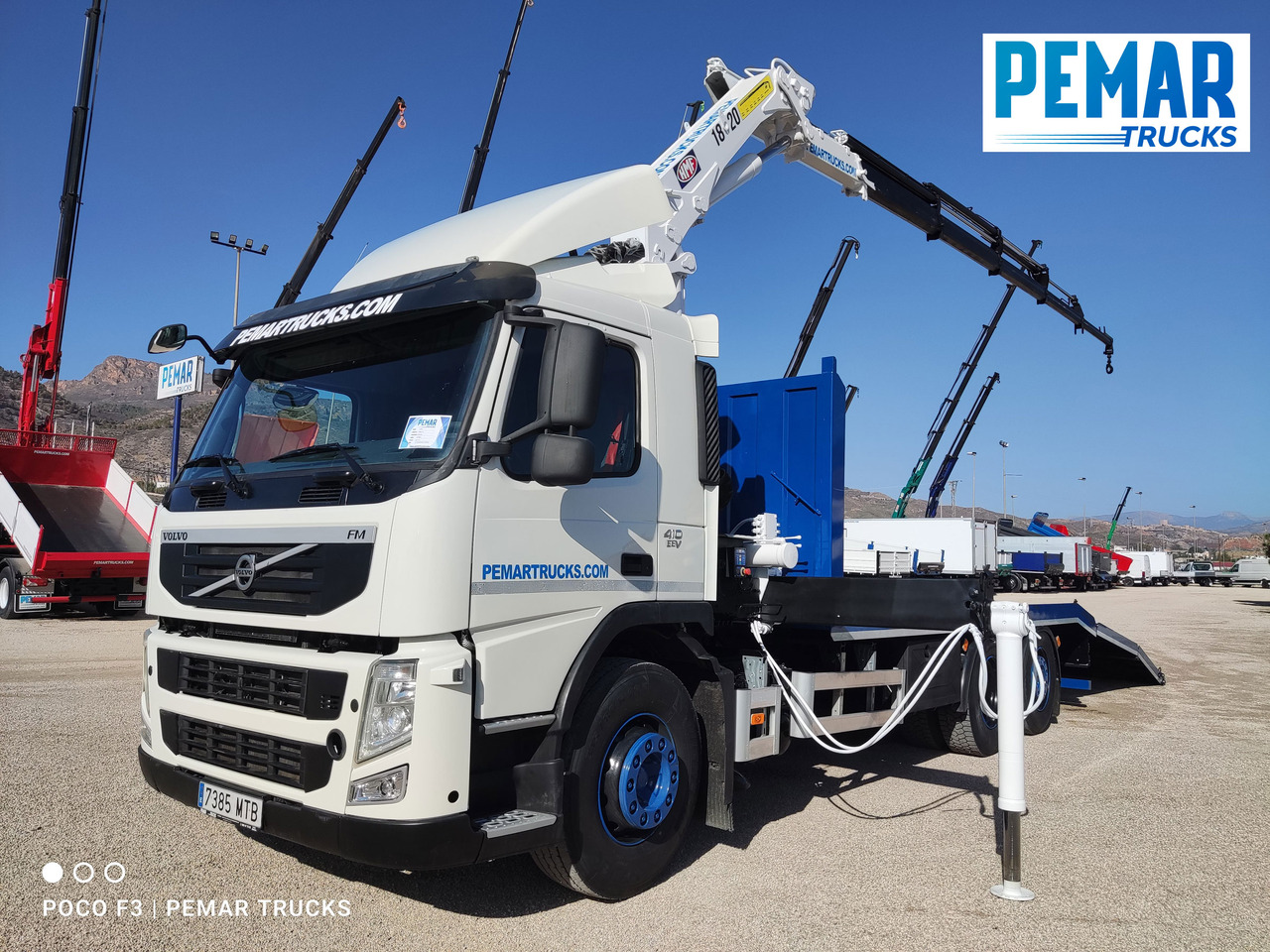 VOLVO FM 410 6X2 GRUA PORTAMAQUINARIA - شاحنة نقل سيارات شاحنة, شاحنة كرين: صورة 1 VOLVO FM 410 6X2 GRUA PORTAMAQUINARIA - شاحنة نقل سيارات شاحنة, شاحنة كرين: صورة 1