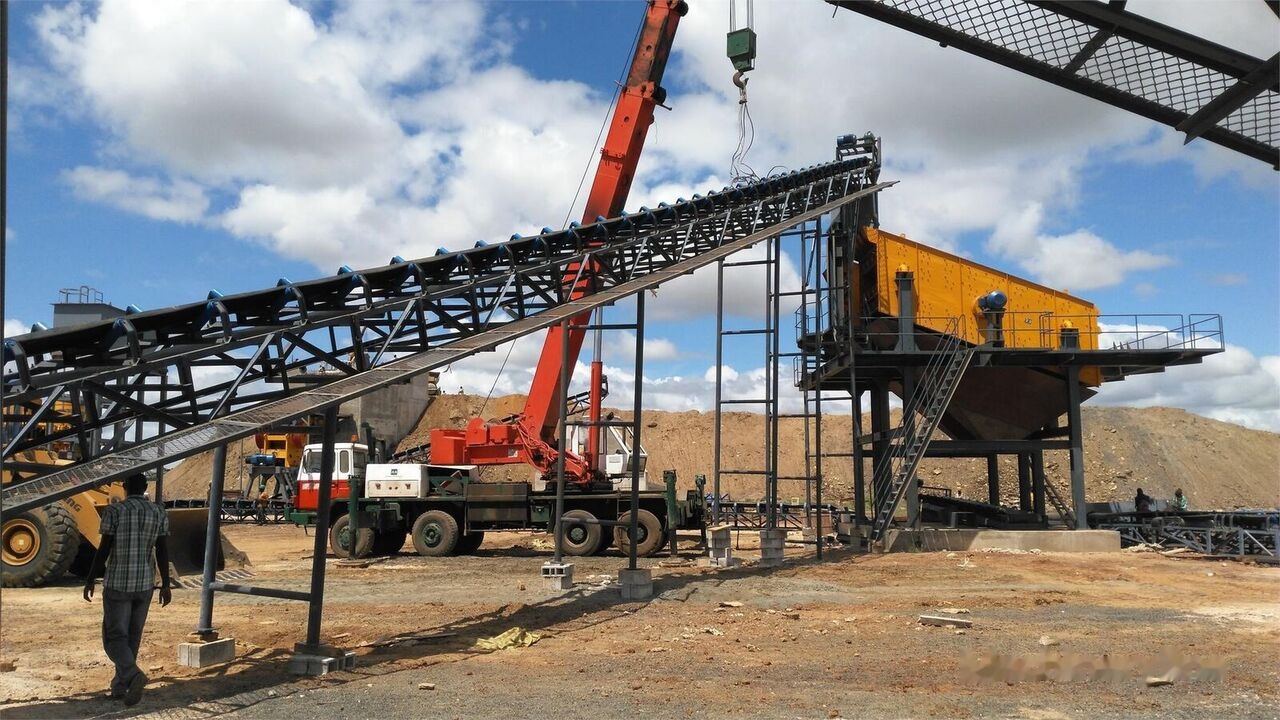 Kinglink 250-300 TPH Stationary Basalt Stone Crushing Plant - كسارة: صورة 5 Kinglink 250-300 TPH Stationary Basalt Stone Crushing Plant - كسارة: صورة 5