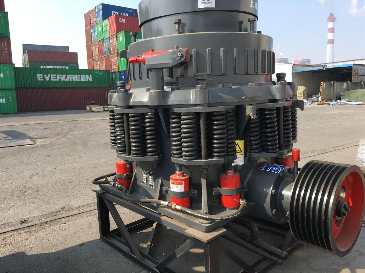 Kinglink 3Feet Symons Cone Crusher SH KLF1000 | 100TPH - كسارة مخرو: صورة 1 Kinglink 3Feet Symons Cone Crusher SH KLF1000 | 100TPH - كسارة مخرو: صورة 1
