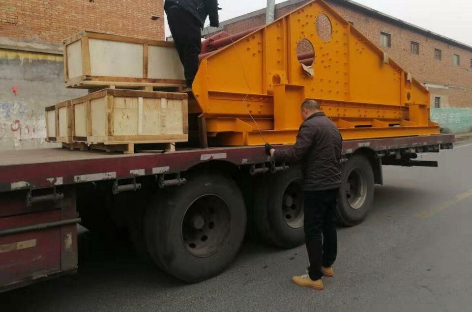 Kinglink High Frequency Dewatering Screen with poly mesh - فرازة: صورة 3 Kinglink High Frequency Dewatering Screen with poly mesh - فرازة: صورة 3