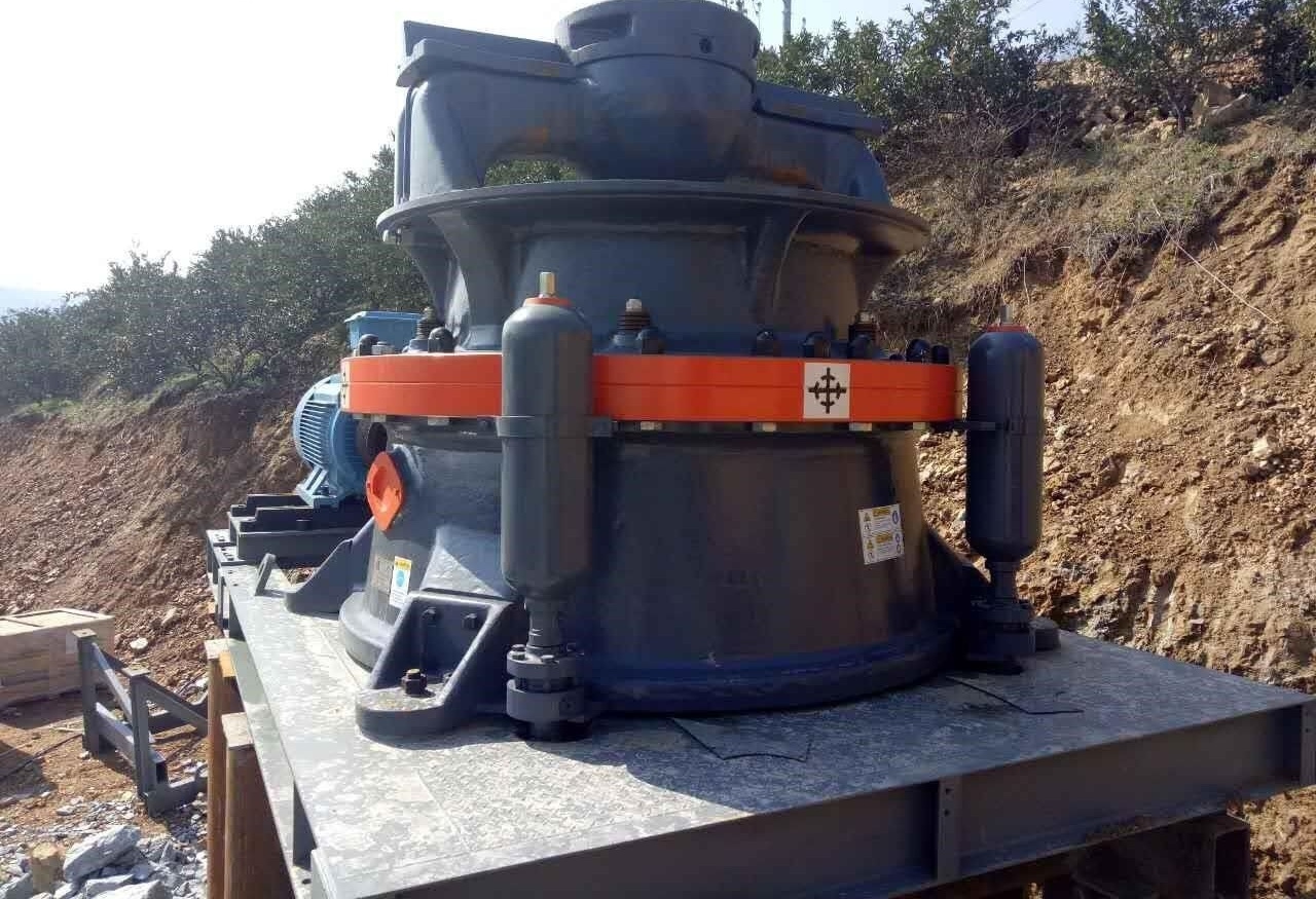 Kinglink Hydraulic Cone Crusher KCH440 | Stone Production Line - كسارة مخرو: صورة 2 Kinglink Hydraulic Cone Crusher KCH440 | Stone Production Line - كسارة مخرو: صورة 2