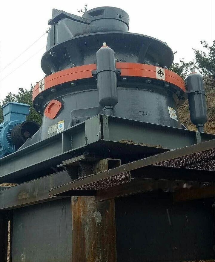 Kinglink Hydraulic Cone Crusher KCH440 | Stone Production Line - كسارة مخرو: صورة 3 Kinglink Hydraulic Cone Crusher KCH440 | Stone Production Line - كسارة مخرو: صورة 3