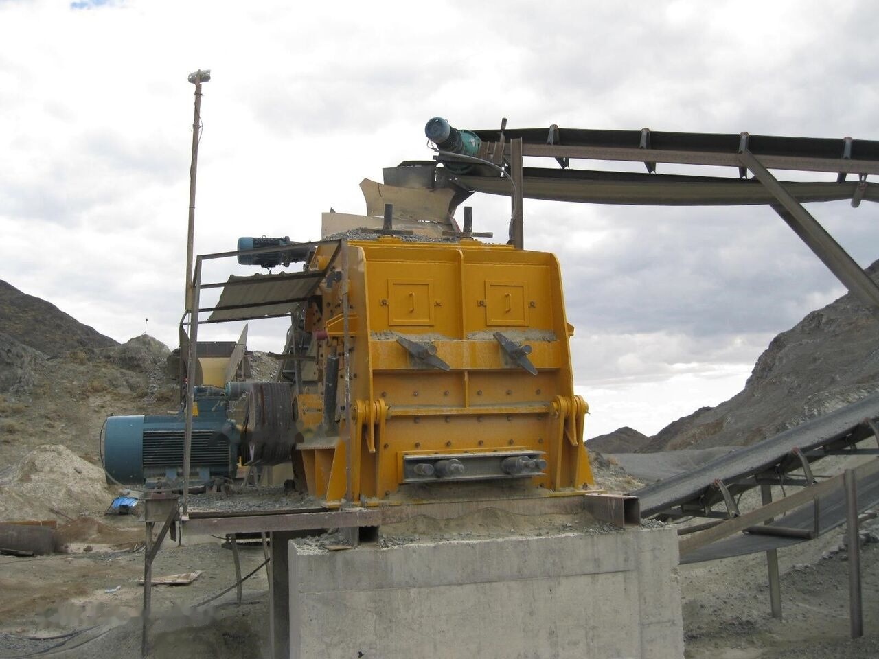 Kinglink Impact Crusher PF1315 - كسارة التصادمية: صورة 3 Kinglink Impact Crusher PF1315 - كسارة التصادمية: صورة 3