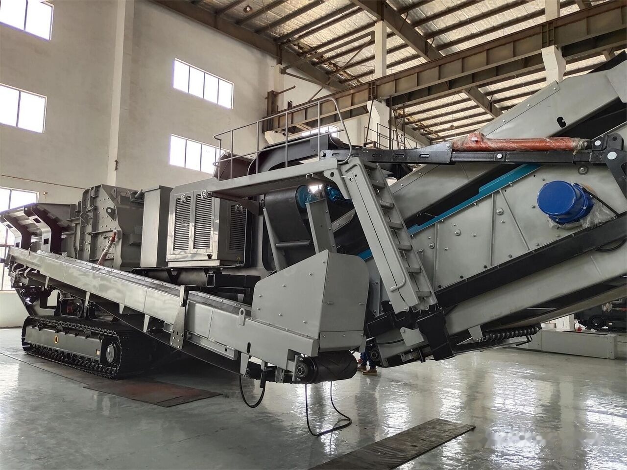 Kinglink KL3S2160F1315 Mobile Impact Crusher - كسارة متحركه: صورة 2 Kinglink KL3S2160F1315 Mobile Impact Crusher - كسارة متحركه: صورة 2