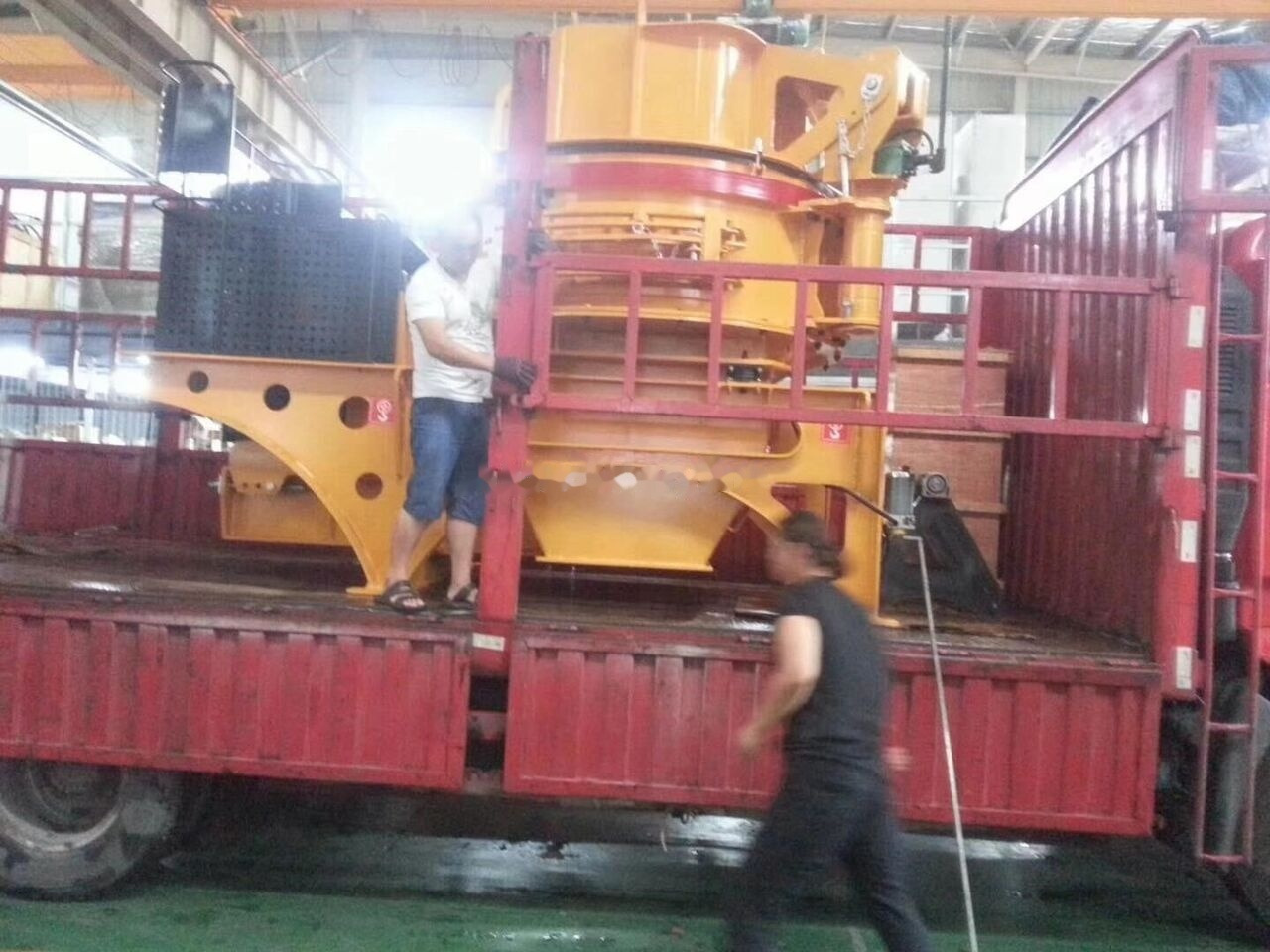 Kinglink KL7 VSI Crusher | Sand Making Machine 50TPH - كسارة التصادمية: صورة 4 Kinglink KL7 VSI Crusher | Sand Making Machine 50TPH - كسارة التصادمية: صورة 4