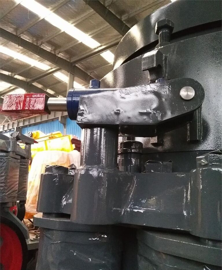 Kinglink KLM1160 Cone Crusher - كسارة مخرو: صورة 5 Kinglink KLM1160 Cone Crusher - كسارة مخرو: صورة 5