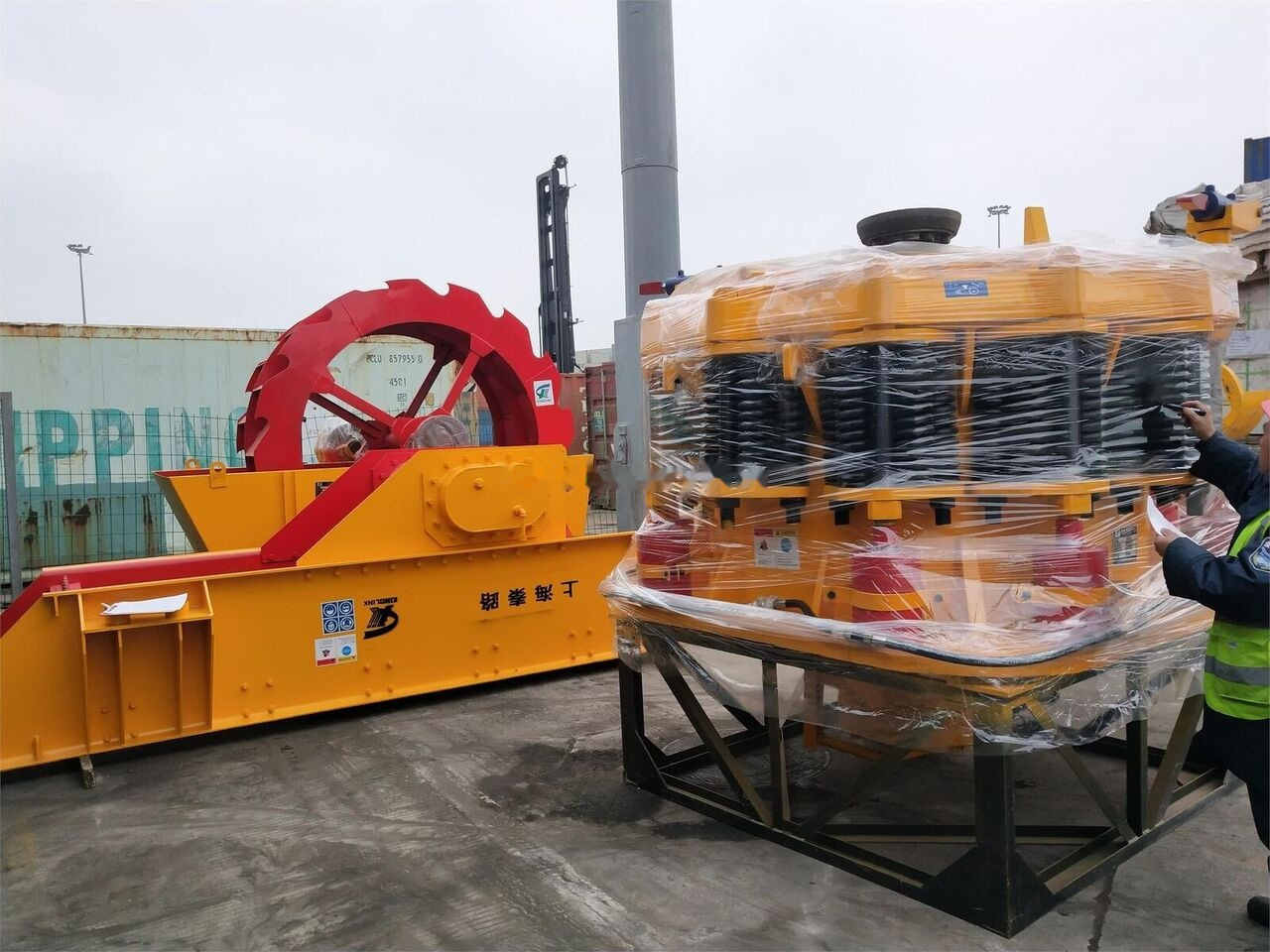 Kinglink KLM1300 MINYU Cone Crusher | Copper - كسارة مخرو: صورة 3 Kinglink KLM1300 MINYU Cone Crusher | Copper - كسارة مخرو: صورة 3