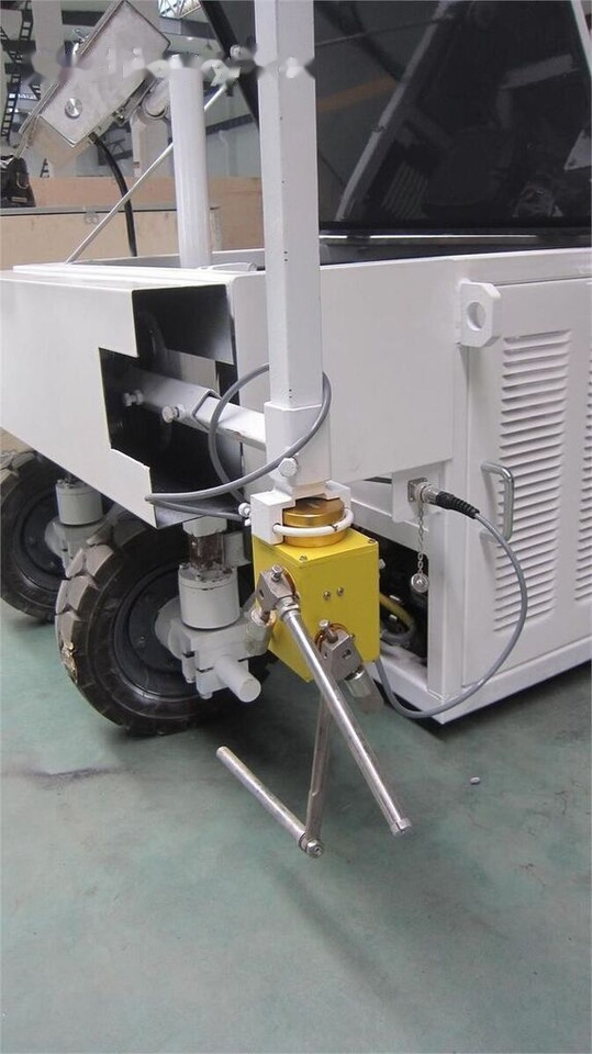 Kinglink MC450 Curbmaker/Curb maker - كسارة فكية: صورة 5 Kinglink MC450 Curbmaker/Curb maker - كسارة فكية: صورة 5