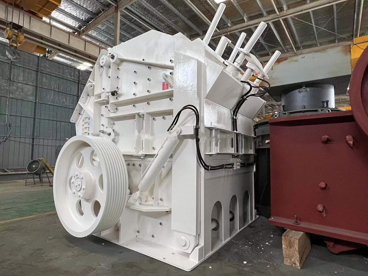 Kinglink Minyu MIC133/115 HSI Impact Crusher - كسارة التصادمية: صورة 4 Kinglink Minyu MIC133/115 HSI Impact Crusher - كسارة التصادمية: صورة 4