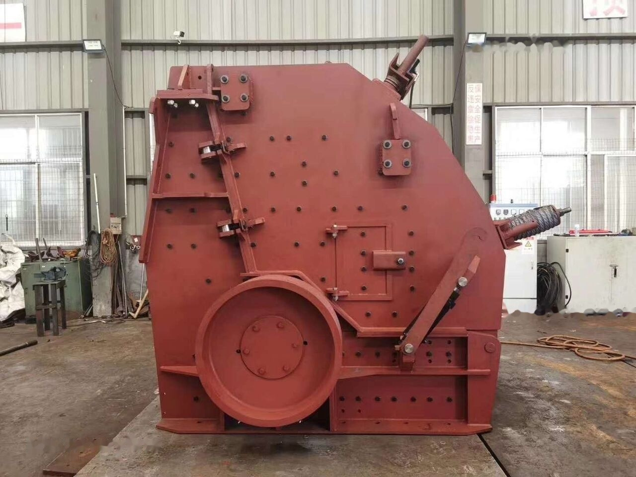 Kinglink NP1313 / NP1315 Horizontal Impact Crusher | HSI Impact Crusher - كسارة التصادمية: صورة 4 Kinglink NP1313 / NP1315 Horizontal Impact Crusher | HSI Impact Crusher - كسارة التصادمية: صورة 4