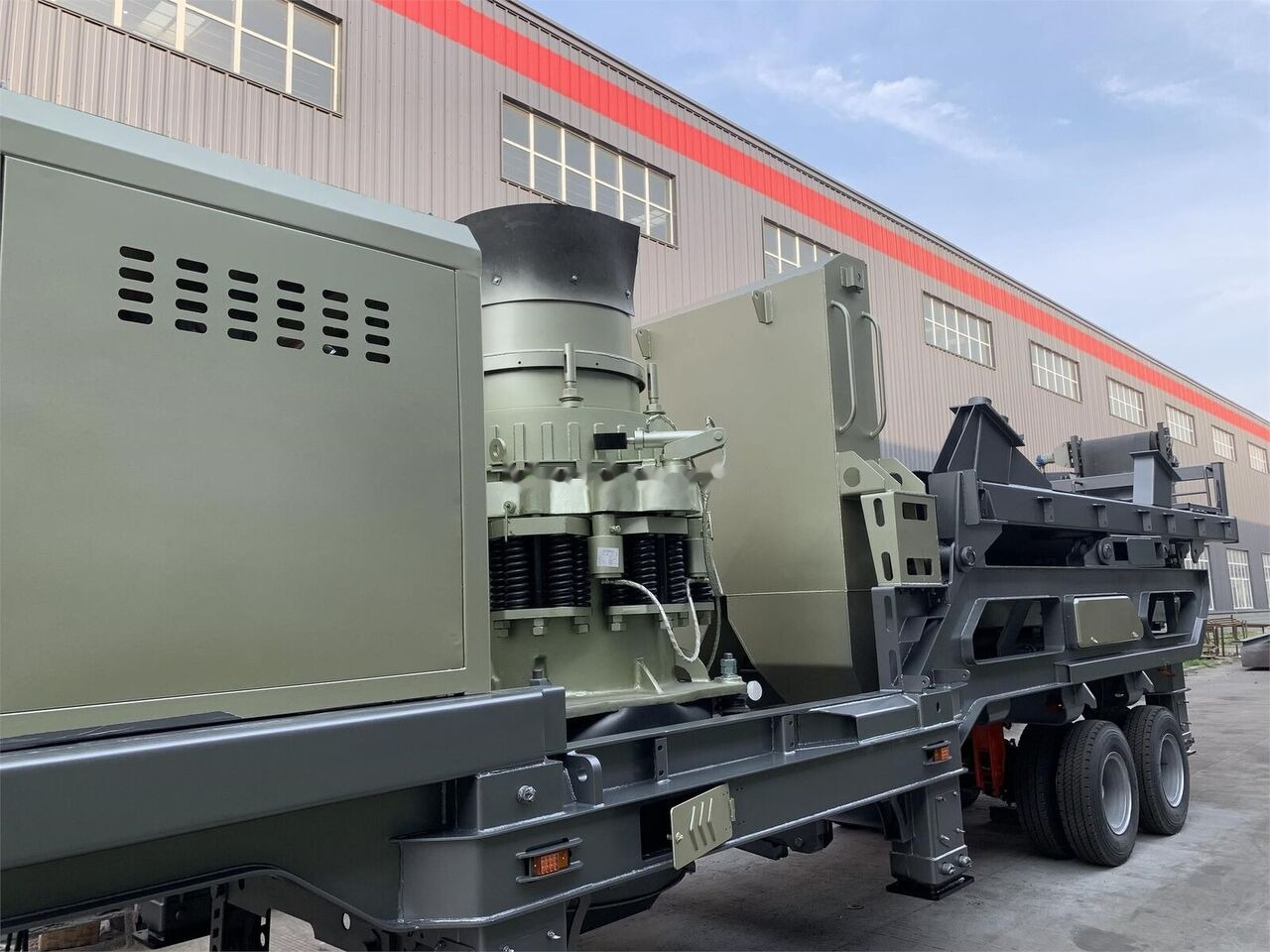 Kinglink Portable Cone Crusher KL3S1860C130 - كسارة مخرو: صورة 5 Kinglink Portable Cone Crusher KL3S1860C130 - كسارة مخرو: صورة 5
