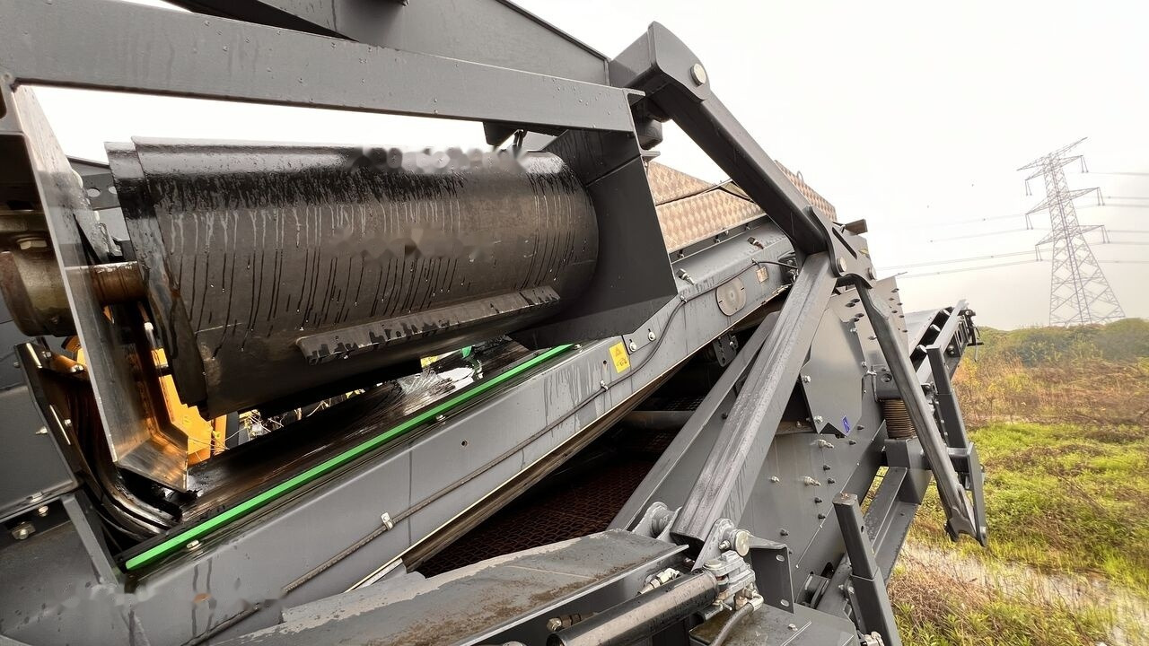 Metso NEW Lokotrack LT1213S mobile horizontal impact crusher - كسارة متحركه: صورة 2 Metso NEW Lokotrack LT1213S mobile horizontal impact crusher - كسارة متحركه: صورة 2
