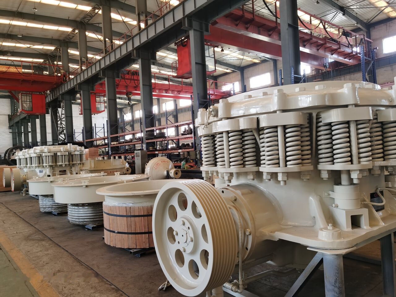 Nordberg Symons 4.25 Feet SHHD Short Head Cone Crusher - كسارة مخرو: صورة 1 Nordberg Symons 4.25 Feet SHHD Short Head Cone Crusher - كسارة مخرو: صورة 1