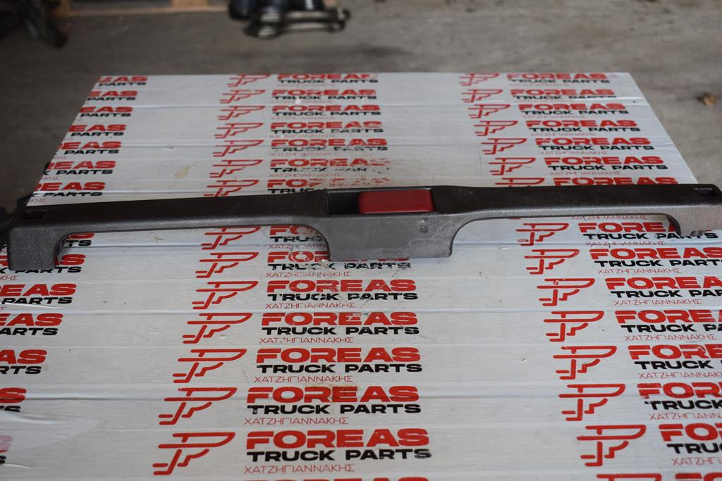 MERCEDES-BENZ 814 INTERNAL DOOR HANDLE - BROWN - باب و قطع الغيار - شاحنة: صورة 1 MERCEDES-BENZ 814 INTERNAL DOOR HANDLE - BROWN - باب و قطع الغيار - شاحنة: صورة 1