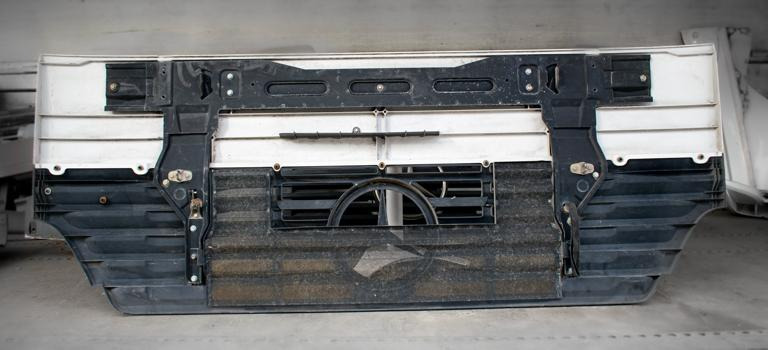 MERCEDES-BENZ ACTROS MEGA MP I - غطاء محرك المركبة - شاحنة: صورة 2 MERCEDES-BENZ ACTROS MEGA MP I - غطاء محرك المركبة - شاحنة: صورة 2