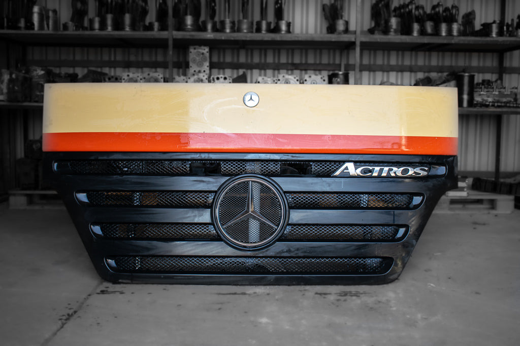 MERCEDES-BENZ ACTROS MEGA SPACE MP II - غطاء محرك المركبة - شاحنة: صورة 1 MERCEDES-BENZ ACTROS MEGA SPACE MP II - غطاء محرك المركبة - شاحنة: صورة 1