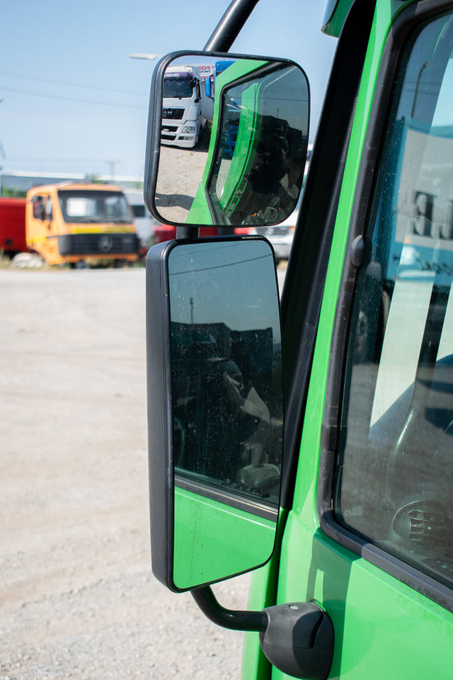 MERCEDES-BENZ ACTROS MP II - DRIVER - المرآة الخلفية للسيارة - شاحنة: صورة 1 MERCEDES-BENZ ACTROS MP II - DRIVER - المرآة الخلفية للسيارة - شاحنة: صورة 1