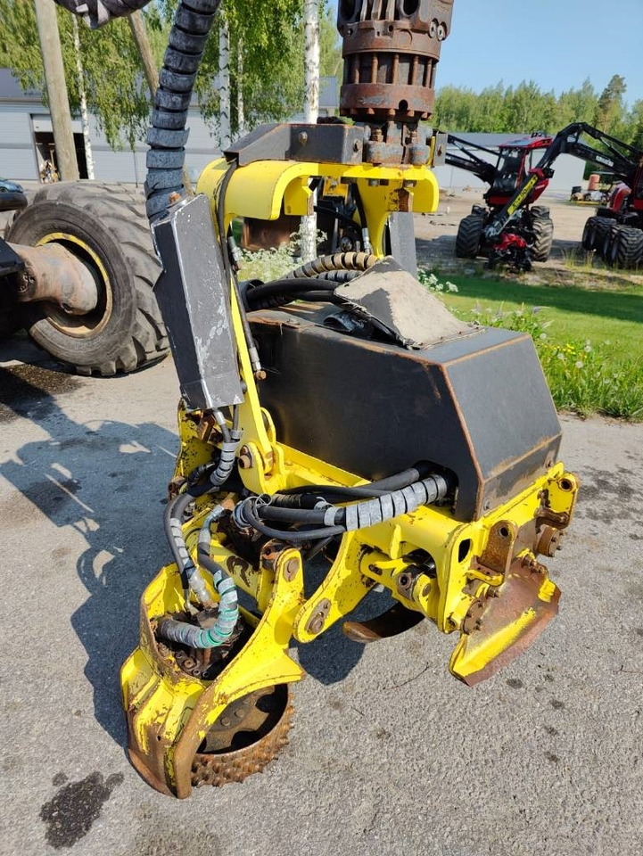 حصادة الأخشاب John Deere 1270 G: صورة 16