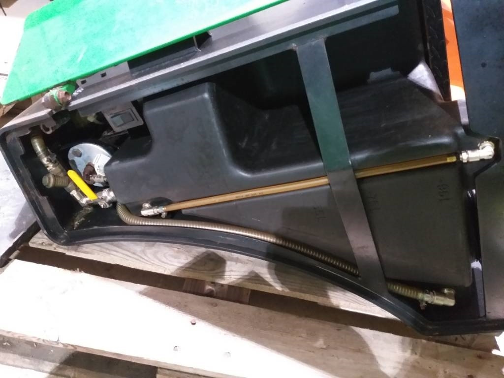 John Deere Stump threathment system - قطع غيار - معدات الغابات: صورة 2 John Deere Stump threathment system - قطع غيار - معدات الغابات: صورة 2