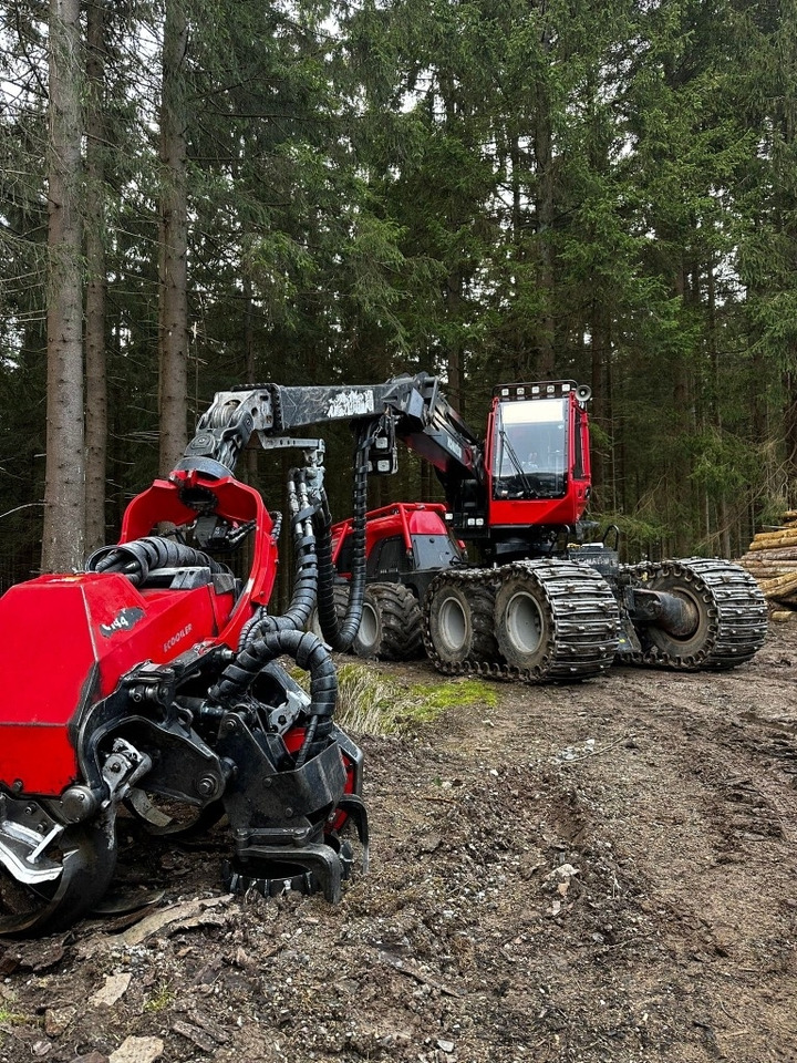 Komatsu 931XC - حصادة الأخشاب: صورة 1 Komatsu 931XC - حصادة الأخشاب: صورة 1