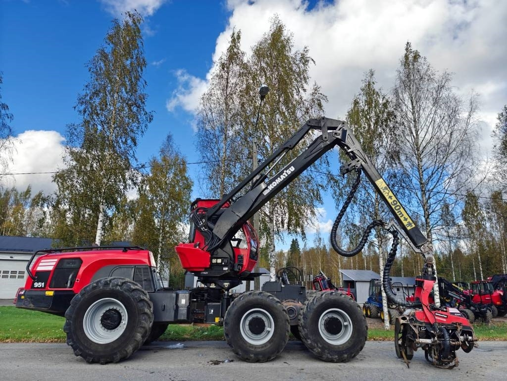 Komatsu 951 - حصادة الأخشاب: صورة 5 Komatsu 951 - حصادة الأخشاب: صورة 5