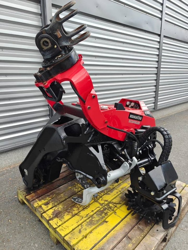 Komatsu C 123 - آلة قطع الأشجار: صورة 5 Komatsu C 123 - آلة قطع الأشجار: صورة 5