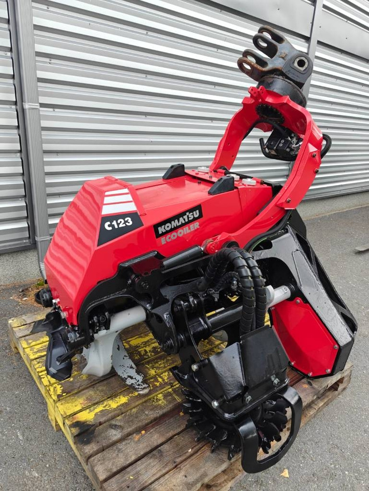 Komatsu C 123 - آلة قطع الأشجار: صورة 1 Komatsu C 123 - آلة قطع الأشجار: صورة 1