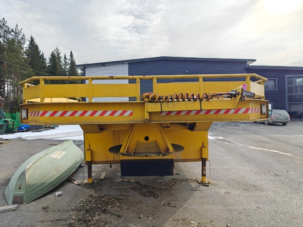 Ku-Ko Semi trailer - عربة منخفضة مسطحة نصف مقطورة: صورة 5 Ku-Ko Semi trailer - عربة منخفضة مسطحة نصف مقطورة: صورة 5