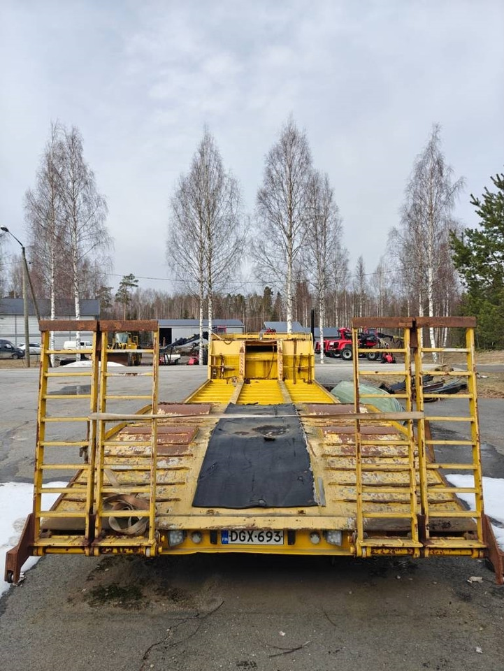 Ku-Ko Semi trailer - عربة منخفضة مسطحة نصف مقطورة: صورة 4 Ku-Ko Semi trailer - عربة منخفضة مسطحة نصف مقطورة: صورة 4