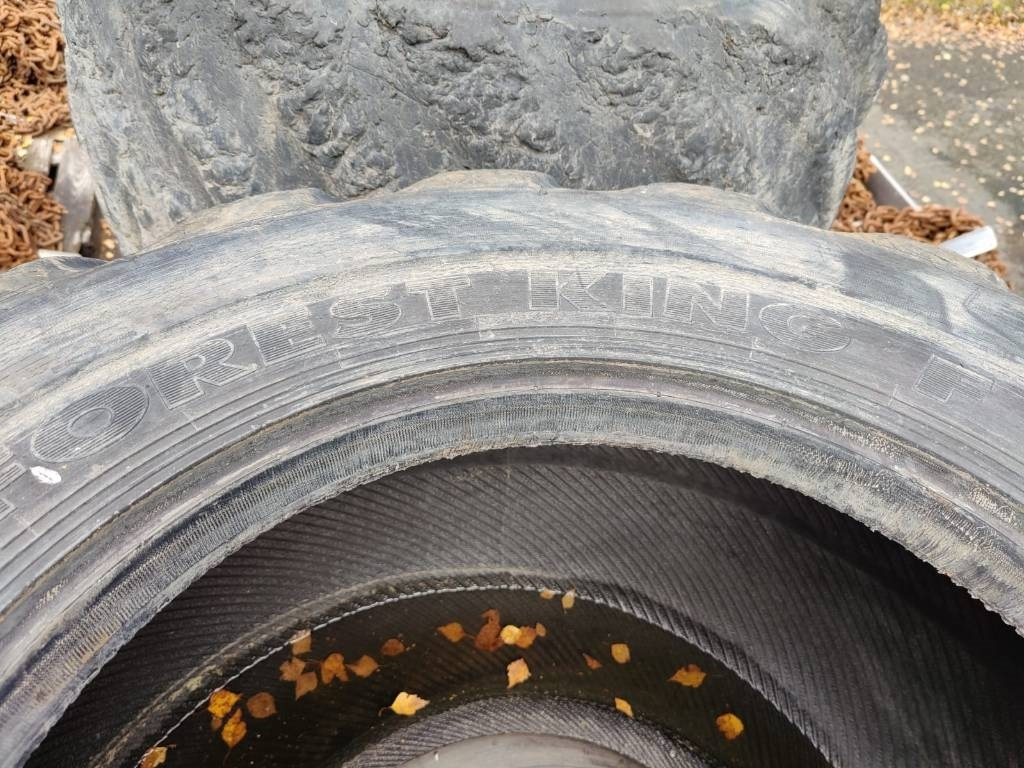 Nokian 800/40-26,5 - إطارات - معدات الغابات: صورة 4 Nokian 800/40-26,5 - إطارات - معدات الغابات: صورة 4